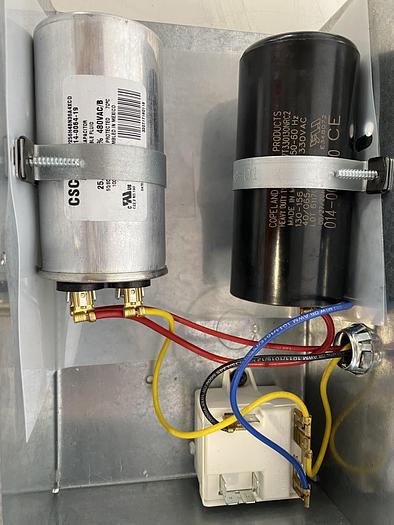Used Emerson Copeland G 514-1240-54 HVAC Compressor Capacitor in Relay Box