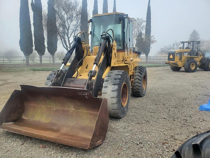Used 1997 CAT 924F iT