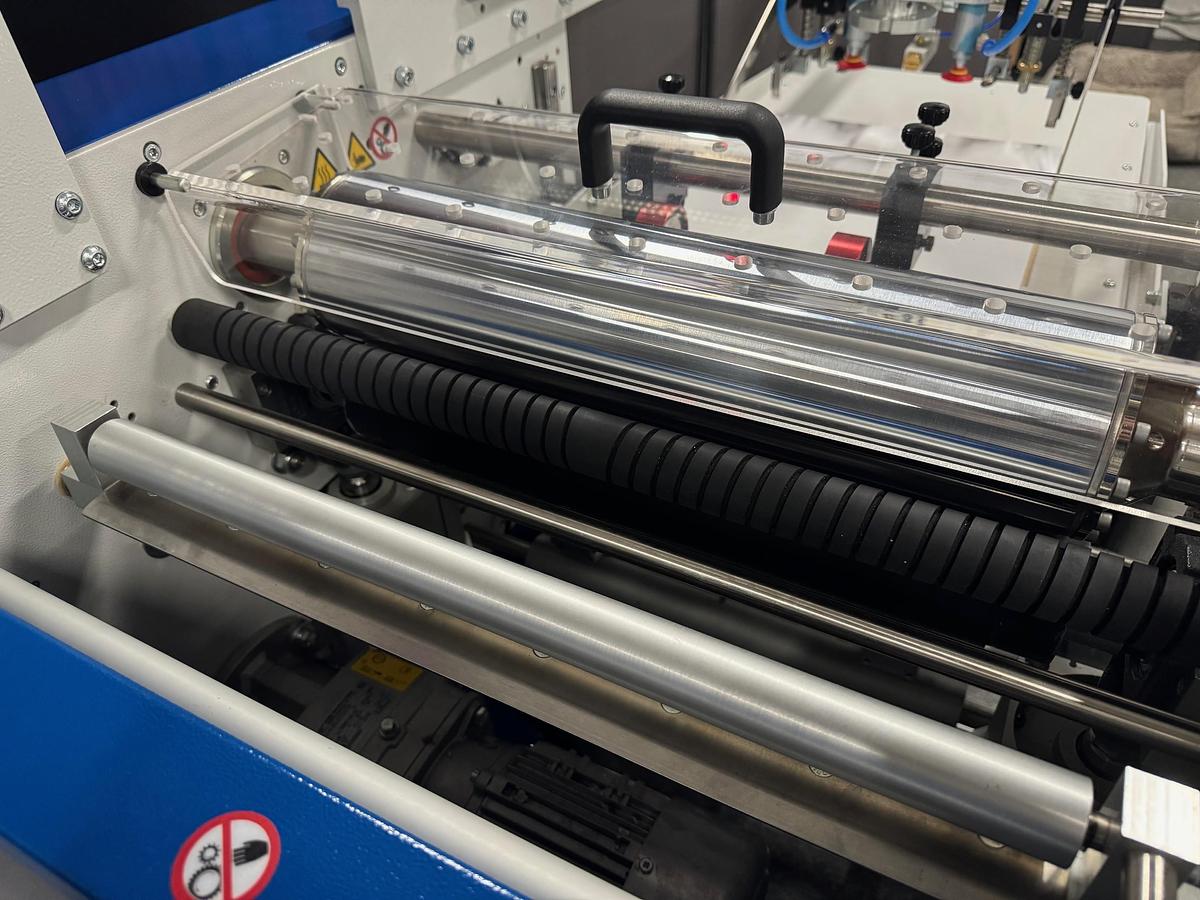 Refurbished Showroom D&K Neptune B3 Laminator with Digital Foiling