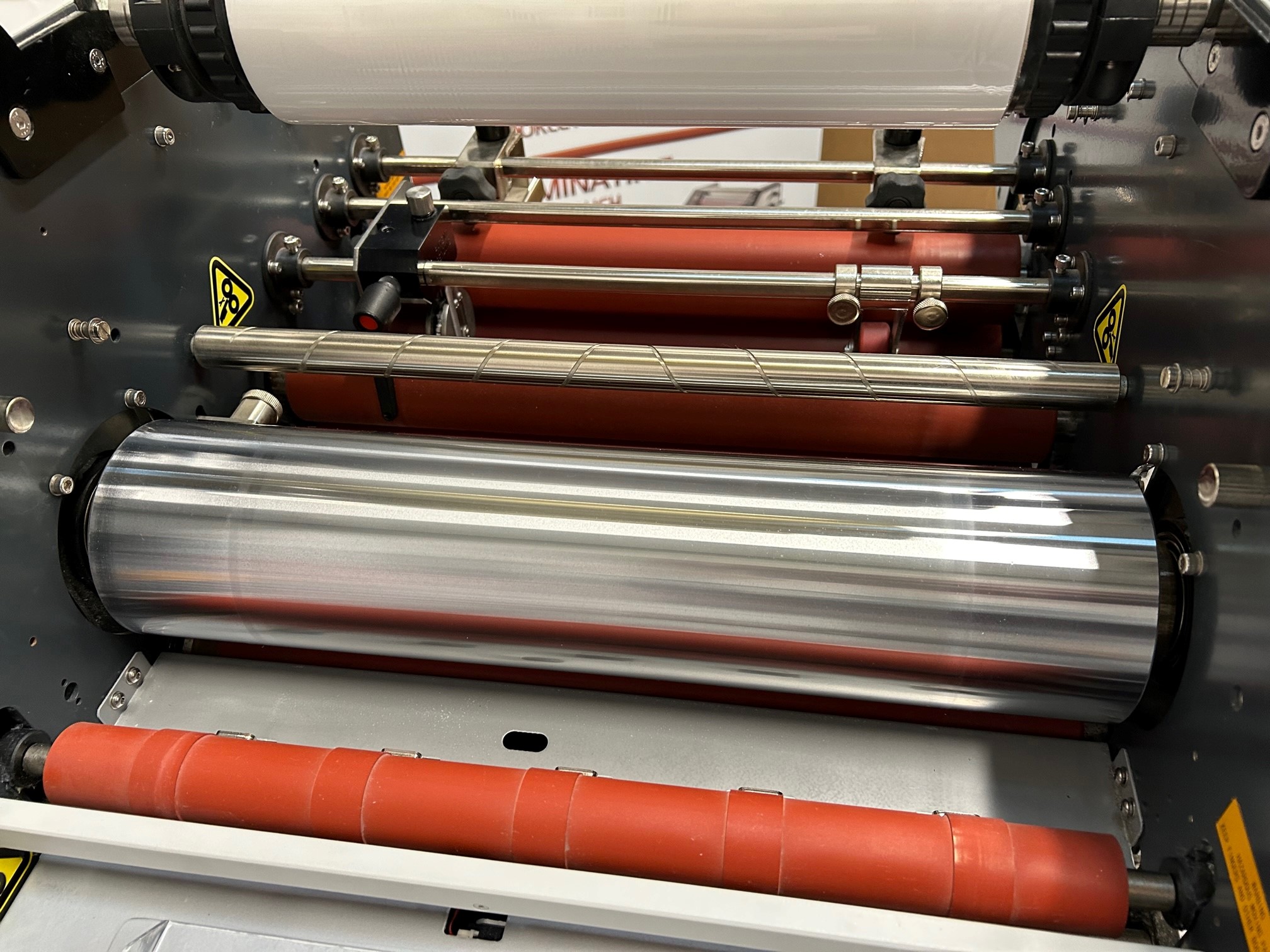 Refurbished Sold Vivid Matrix 370P Laminator with Digital Foiling at