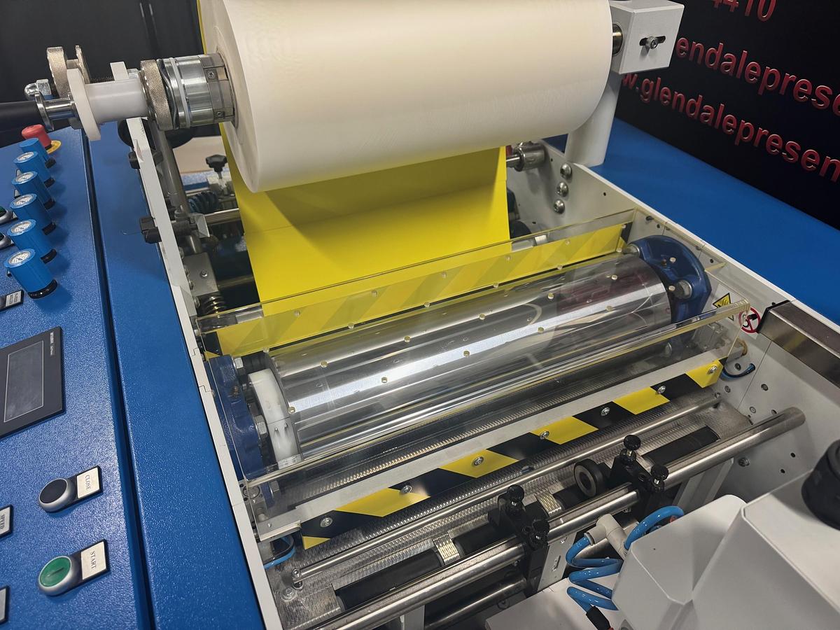 Refurbished D&K Jupiter 35 Laminator