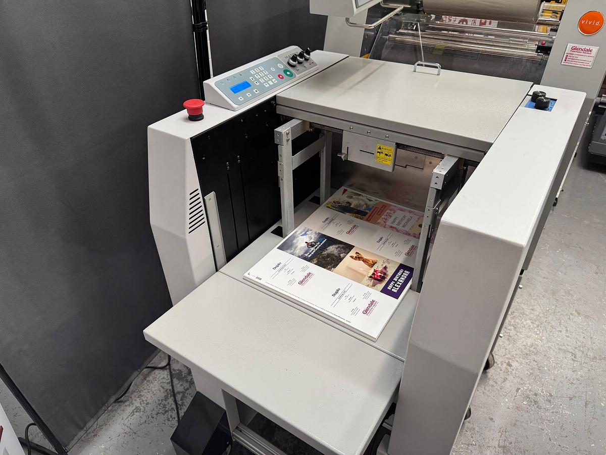 Refurbished Matrix 370P Metallic Laminator with Omni-Flow 380 Automatic Sheet Feeder