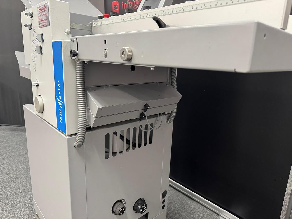 Refurbished Multigraf 435SM Four Plate Folder