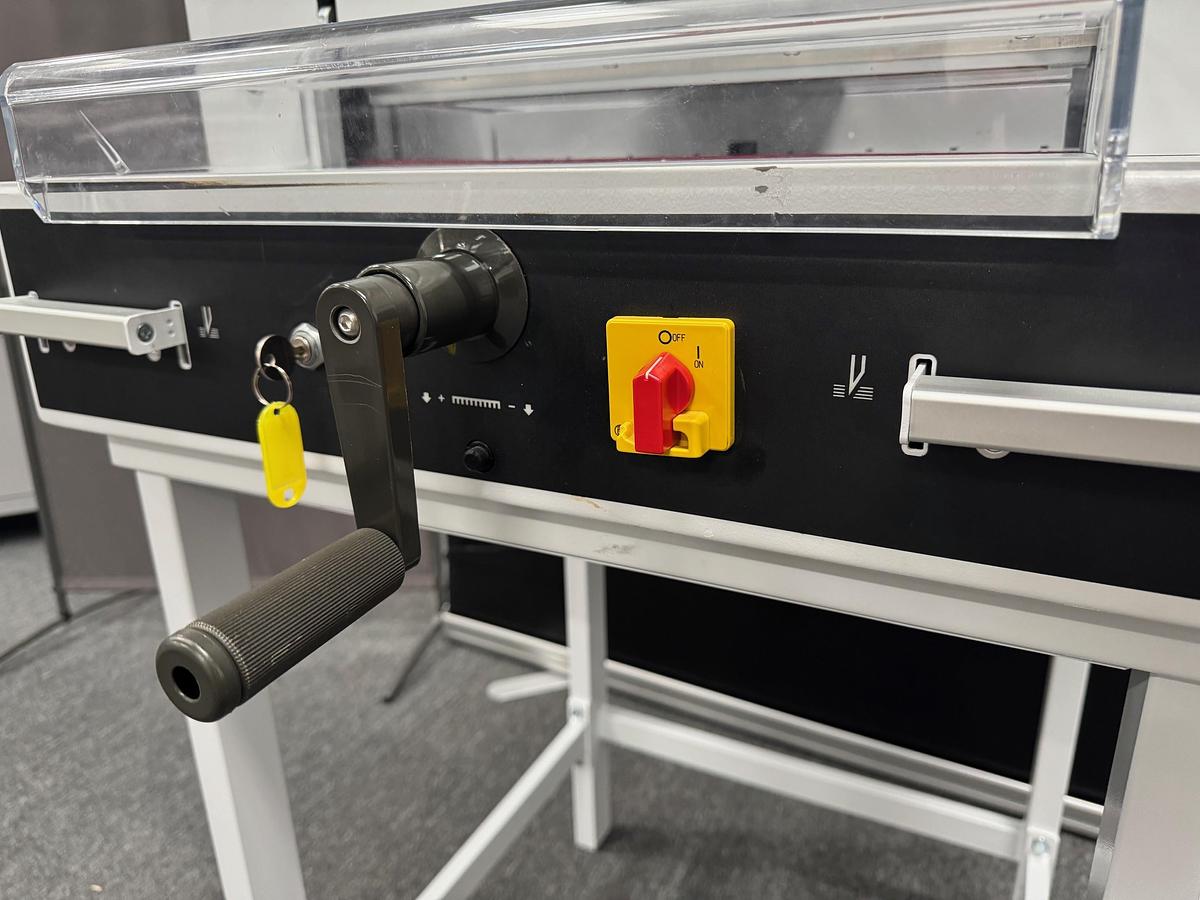 Refurbished Ideal 4350 Electric Guillotine