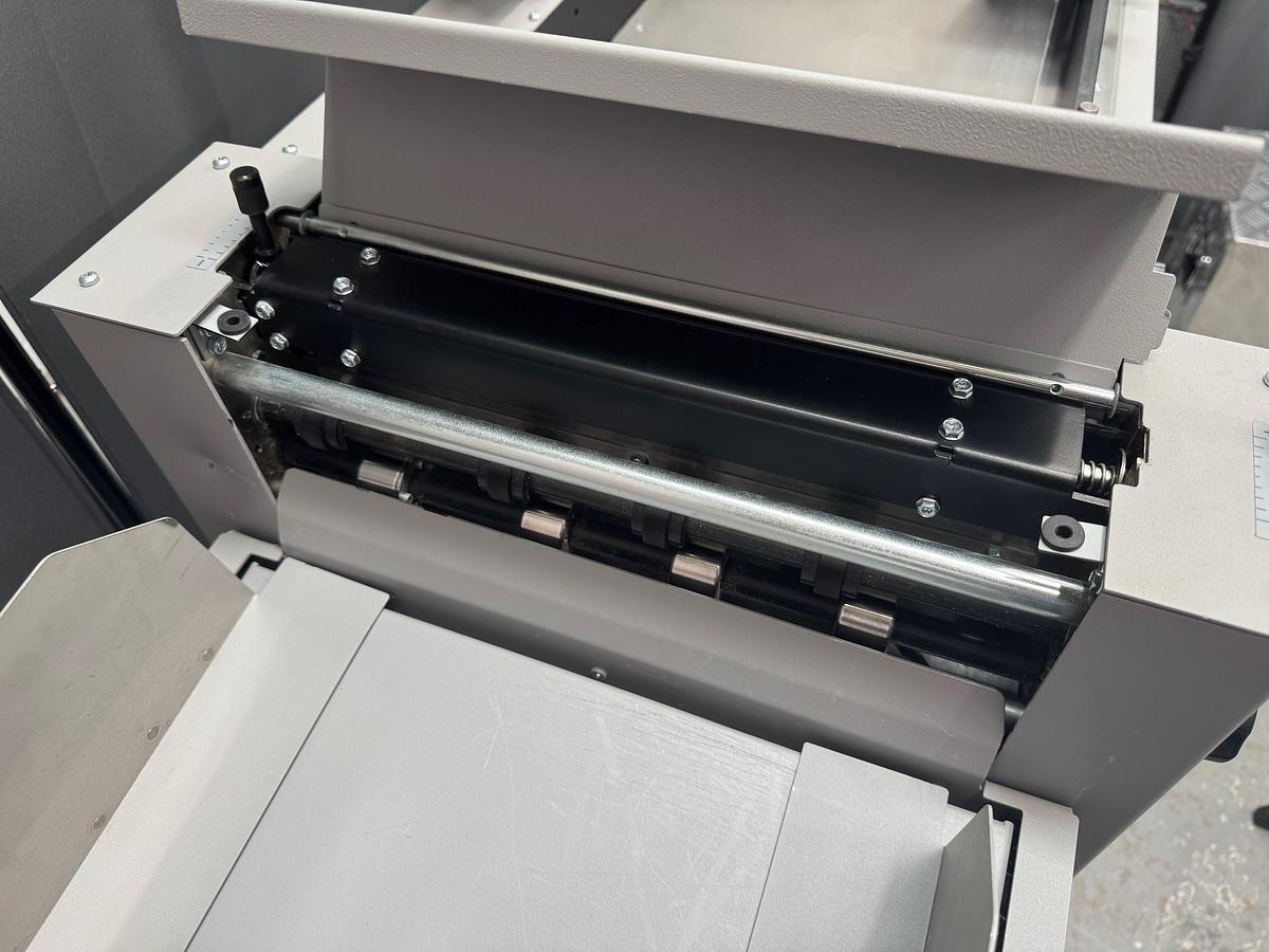 Refurbished Morgana AutoCreaser 33 Pro