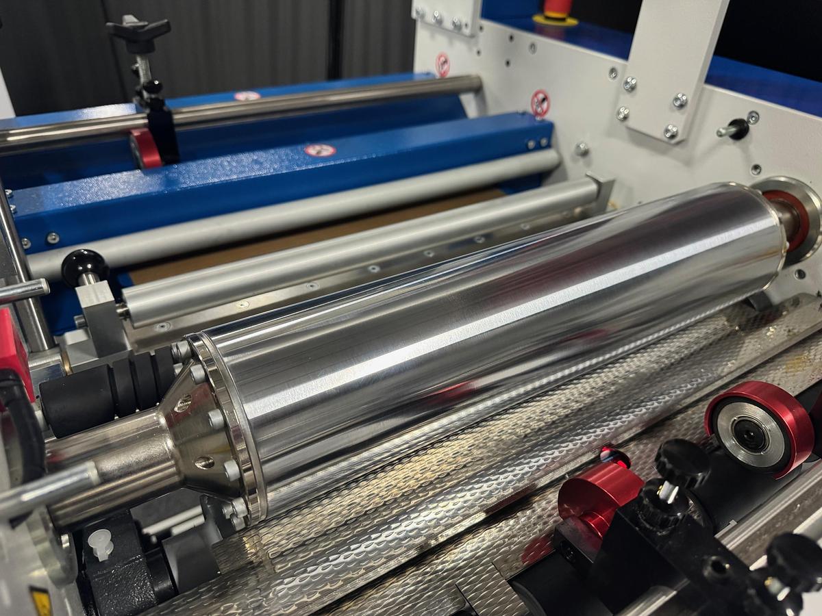 Refurbished Showroom D&K Neptune B3 Laminator with Digital Foiling