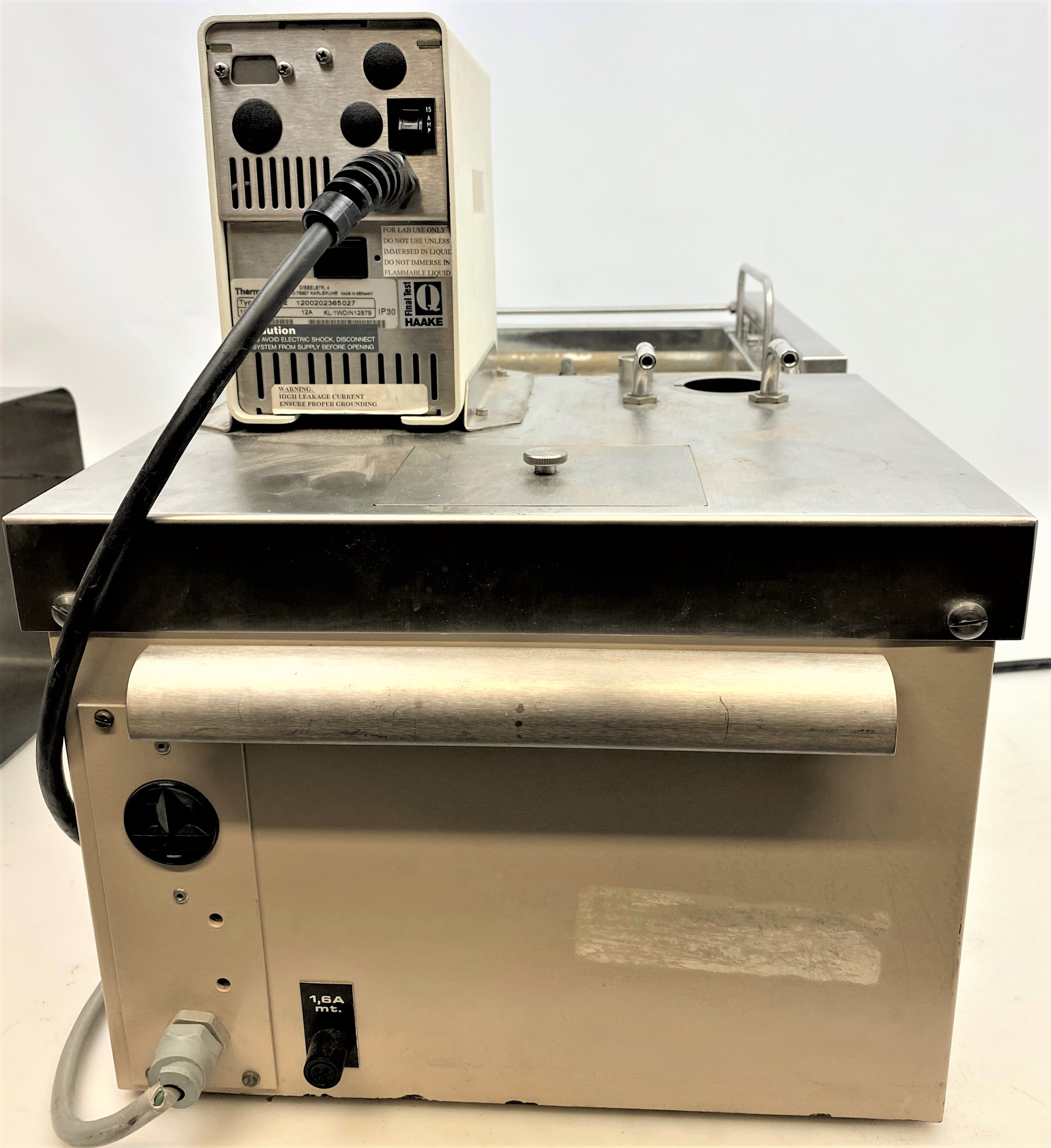 Used Julabo SW1 Shaking Water Bath with Thermo Haake DC10 Controller