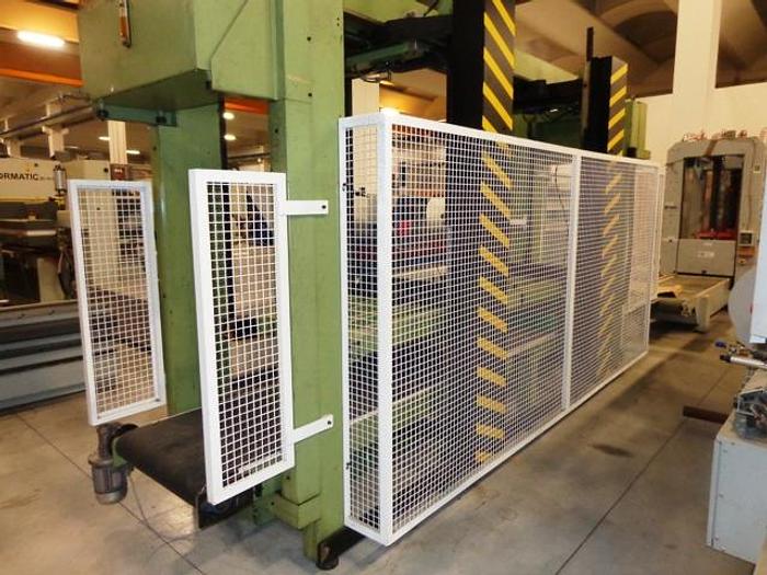 Refurbished STRETTOIO AUTOCENTRANTE COMIL CF2000 JUNIOR