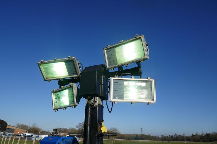 Used VT1 TOWER LIGHT