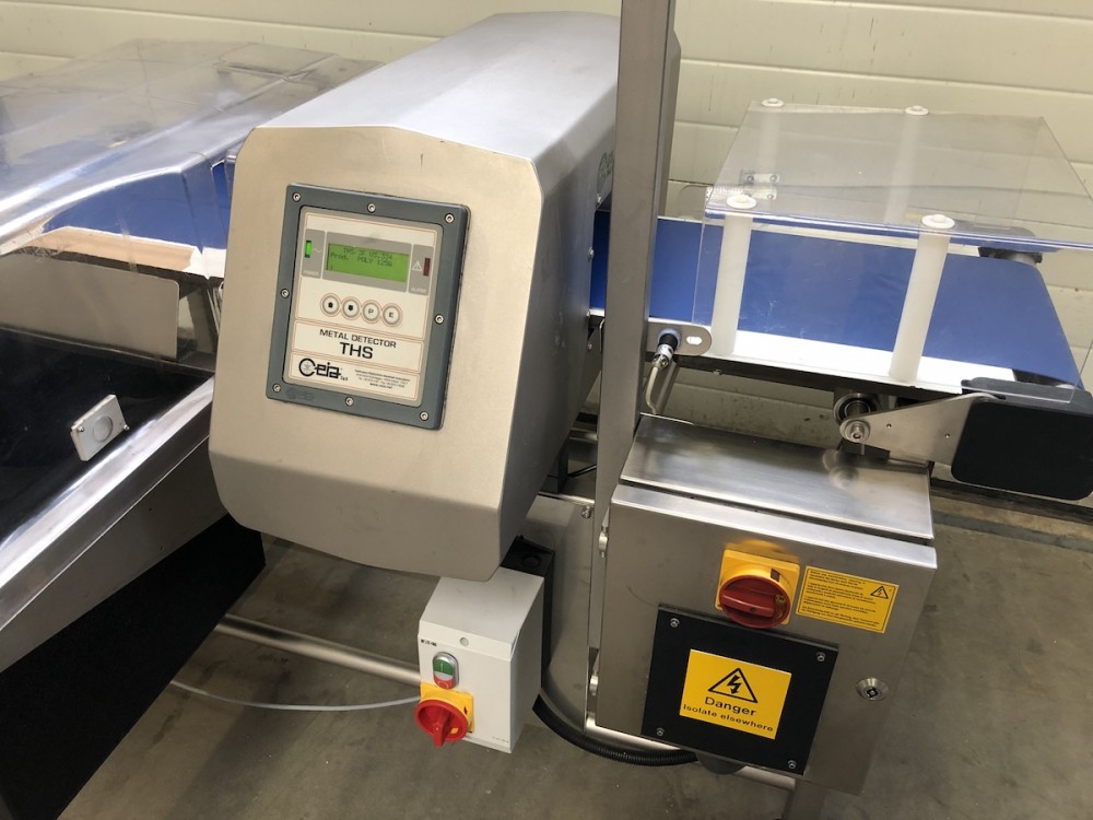Used Ceia metaldetector with automatic reject