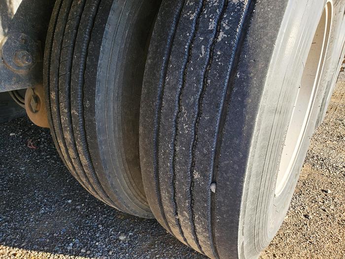 Used 2014 53' Trinity Eagle Bridge 4 Axle Belt Trailer