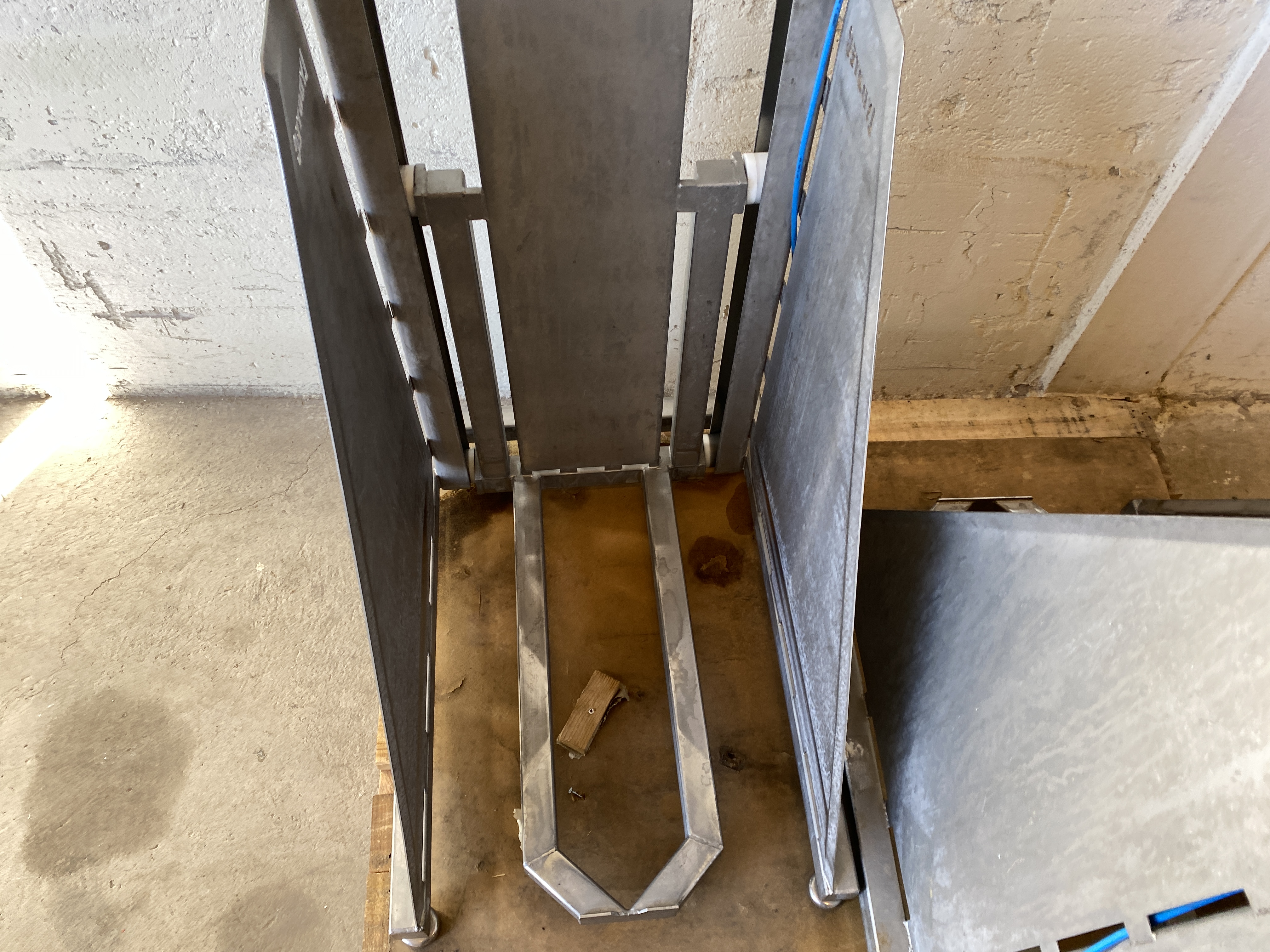 Refurbished #1358 Backlyft 60x40cm
