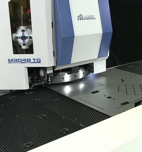 Muratec Motorum 3048 30 Ton Turret Punch