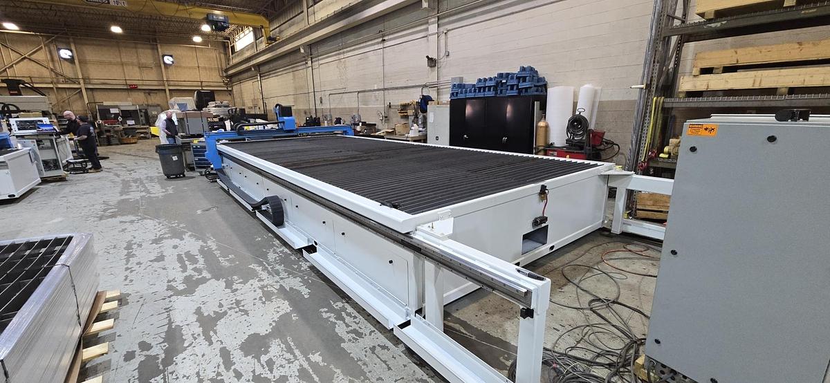 Used AKS Factory Refurbished Accu-Kut 10'x24'