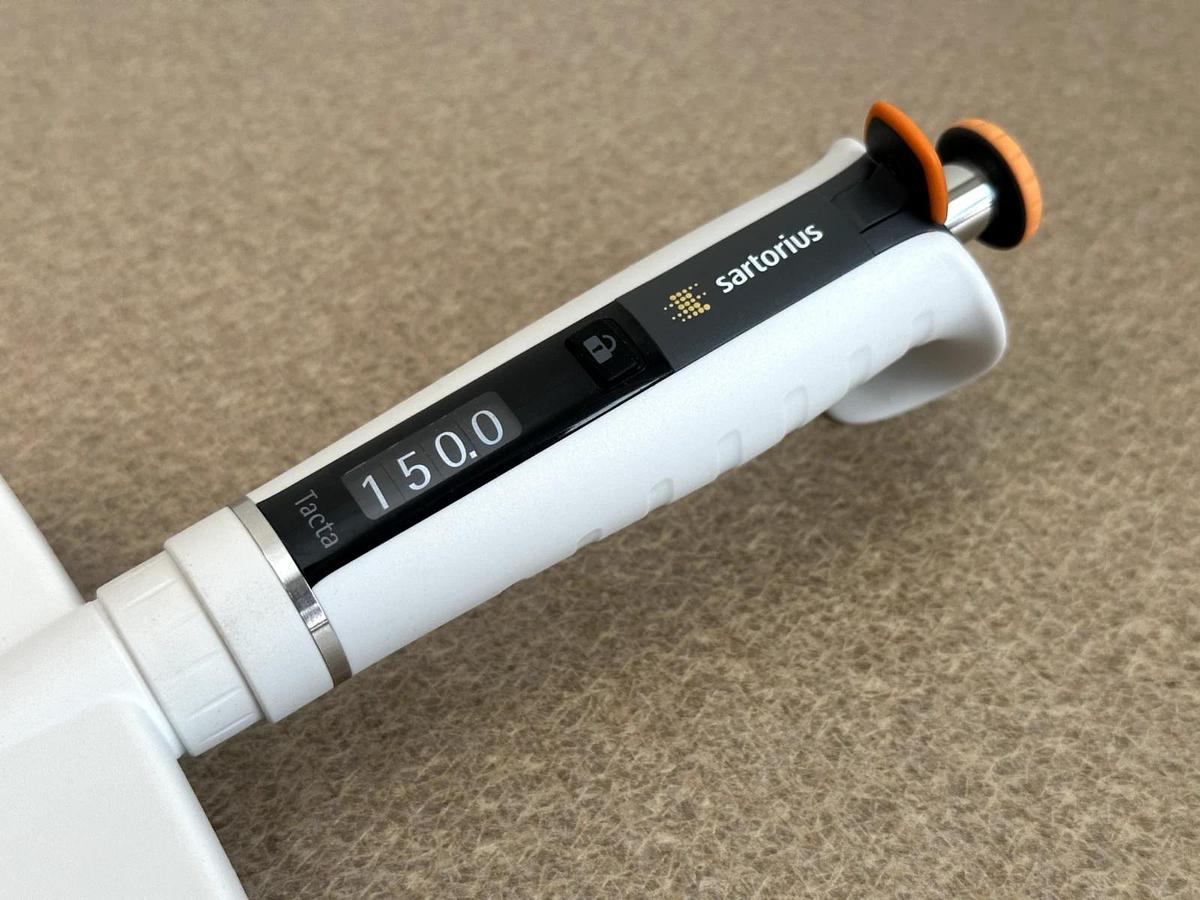 Used Sartorius/BIOHIT Tacta 300 Manual 12-Channel Pipette | 30-300uL