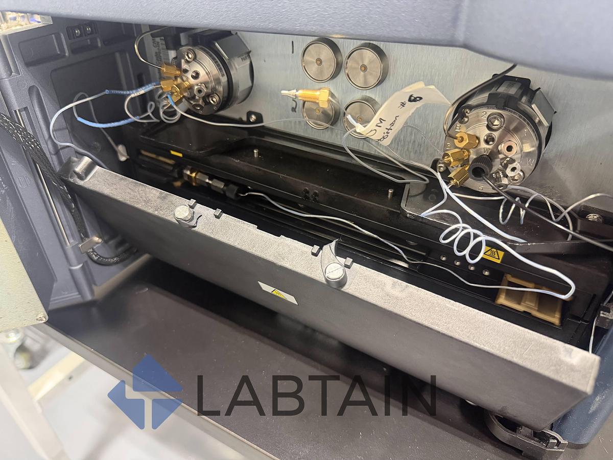 Used Waters ACQUITY Column Manager for UPLC/HPLC Systems – Used