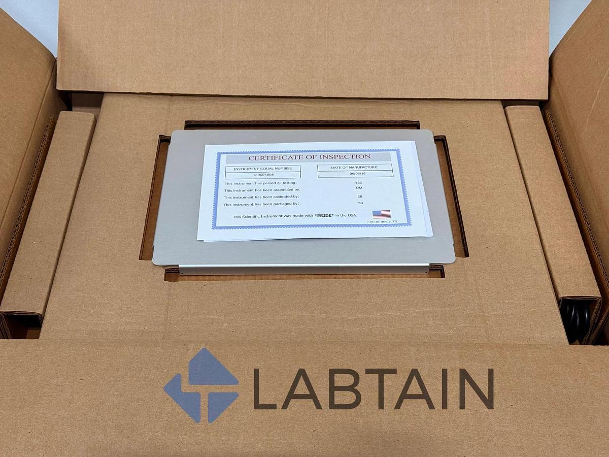 VWR 12620-926 Microplate Shaker – Compact Orbital Mixer – New