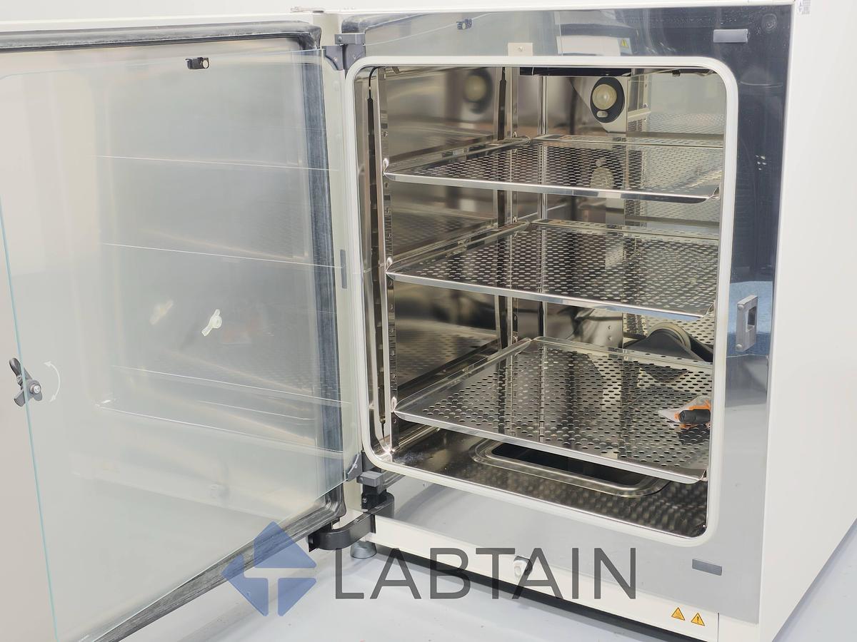 Used Thermo Scientific HERAcell Vios 250i CO2 Incubator (100V) Used