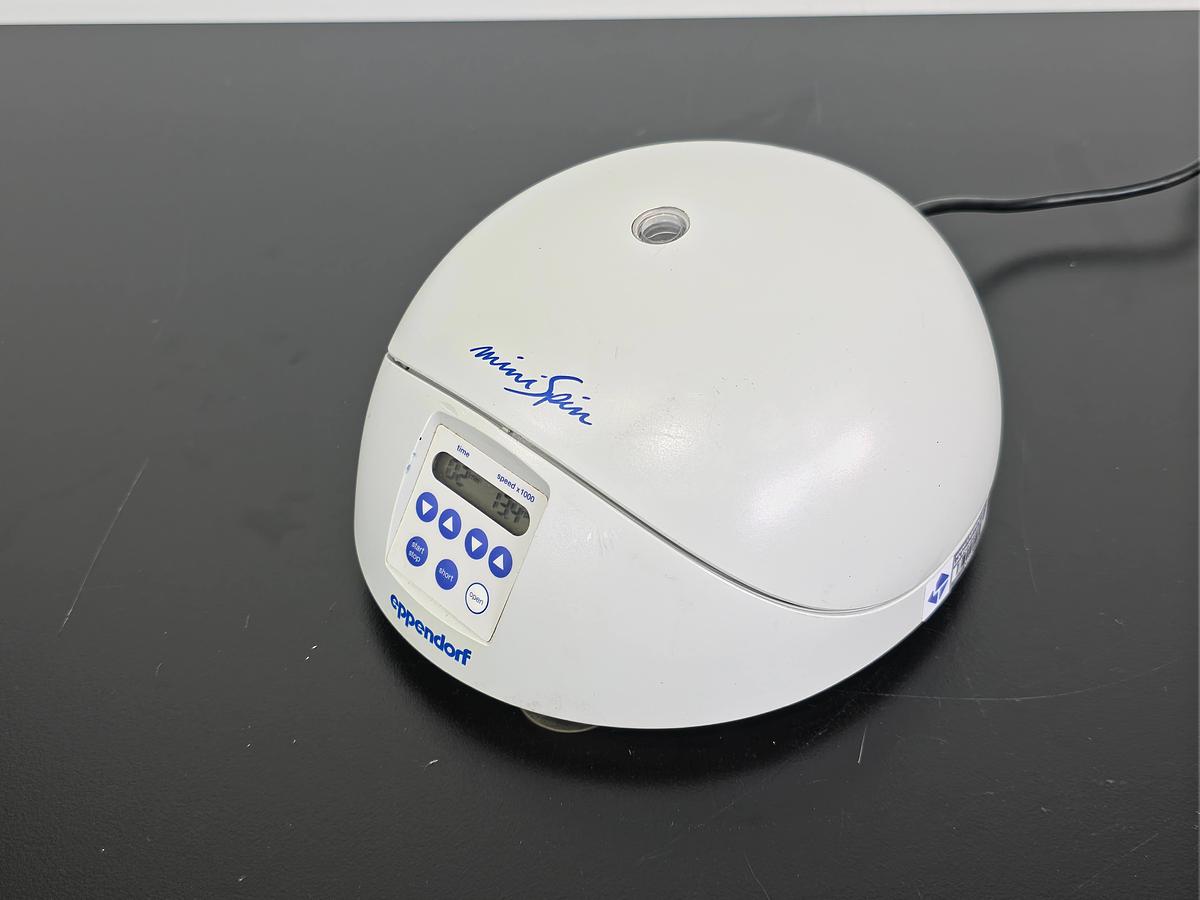 Used Eppendorf MiniSpin Personal Microcentrifuge (13,400 RPM) Used