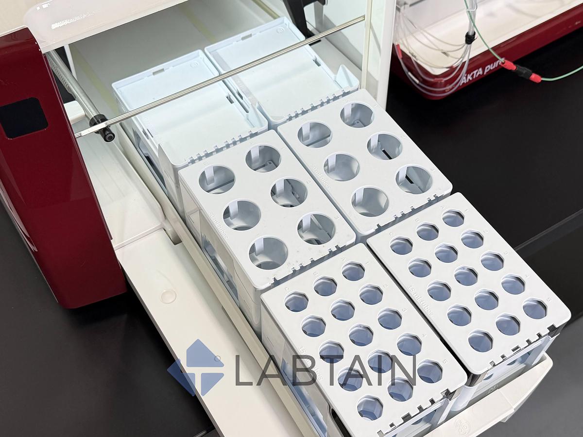 Used GE ÄKTA Pure Chromatography System with F9-C Fraction Collector & S9 Sample Pump