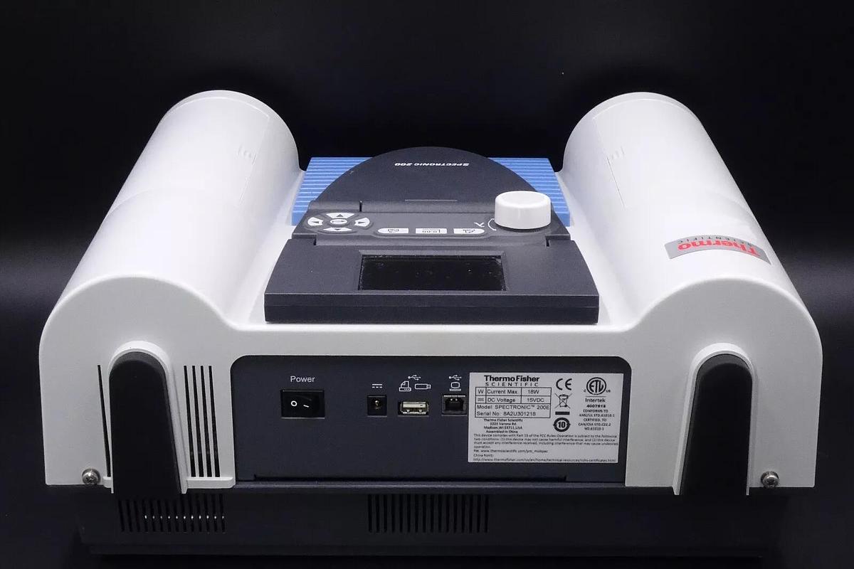 Used Thermo Scientific Spectronic 200E – Visible Spectrophotometer – Used
