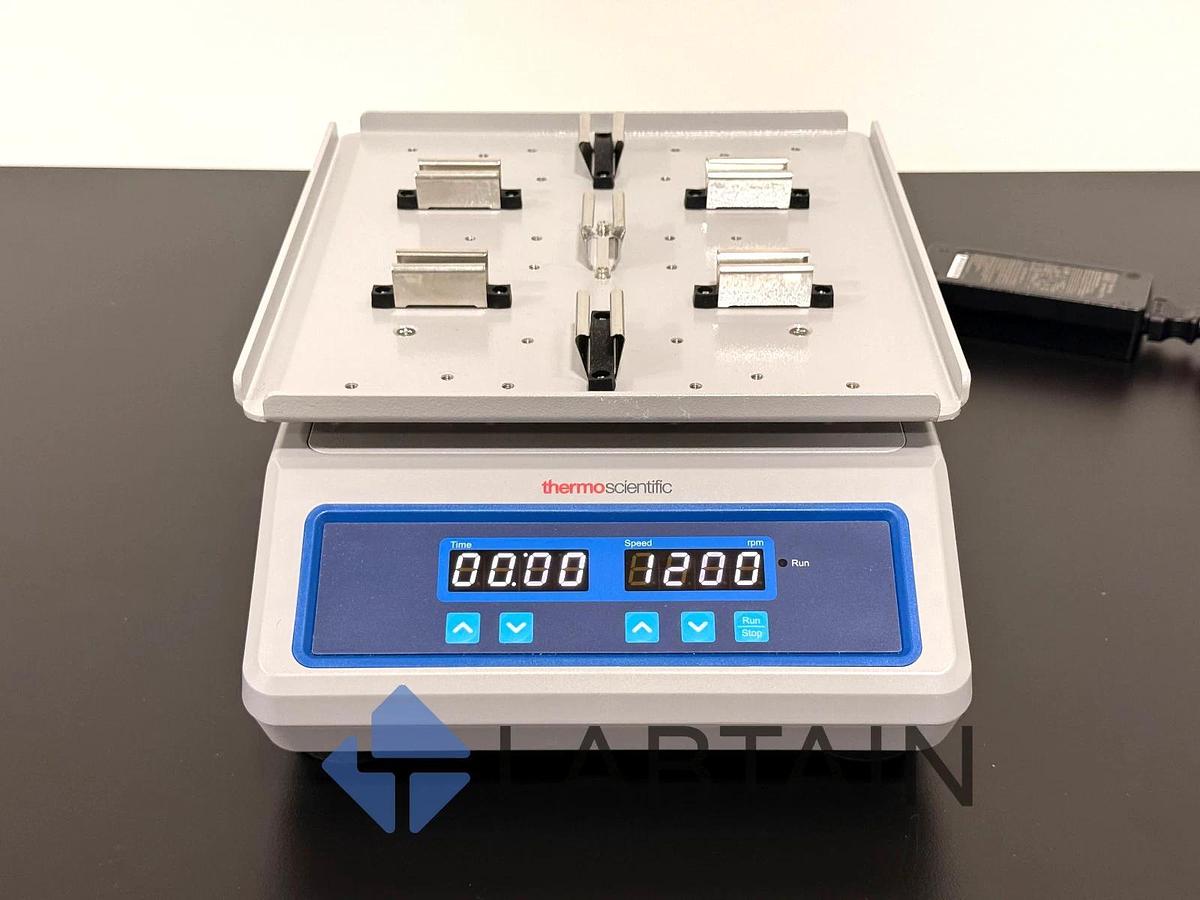 Used Thermo Scientific Digital Microplate Shaker 88882005 Orbital PID Compact Shaker