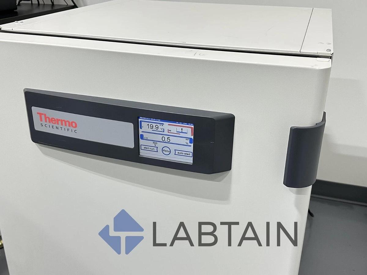 Used Thermo Scientific 51030962 Heracell Incubator 250i VIOS 9-cu ft | 255L