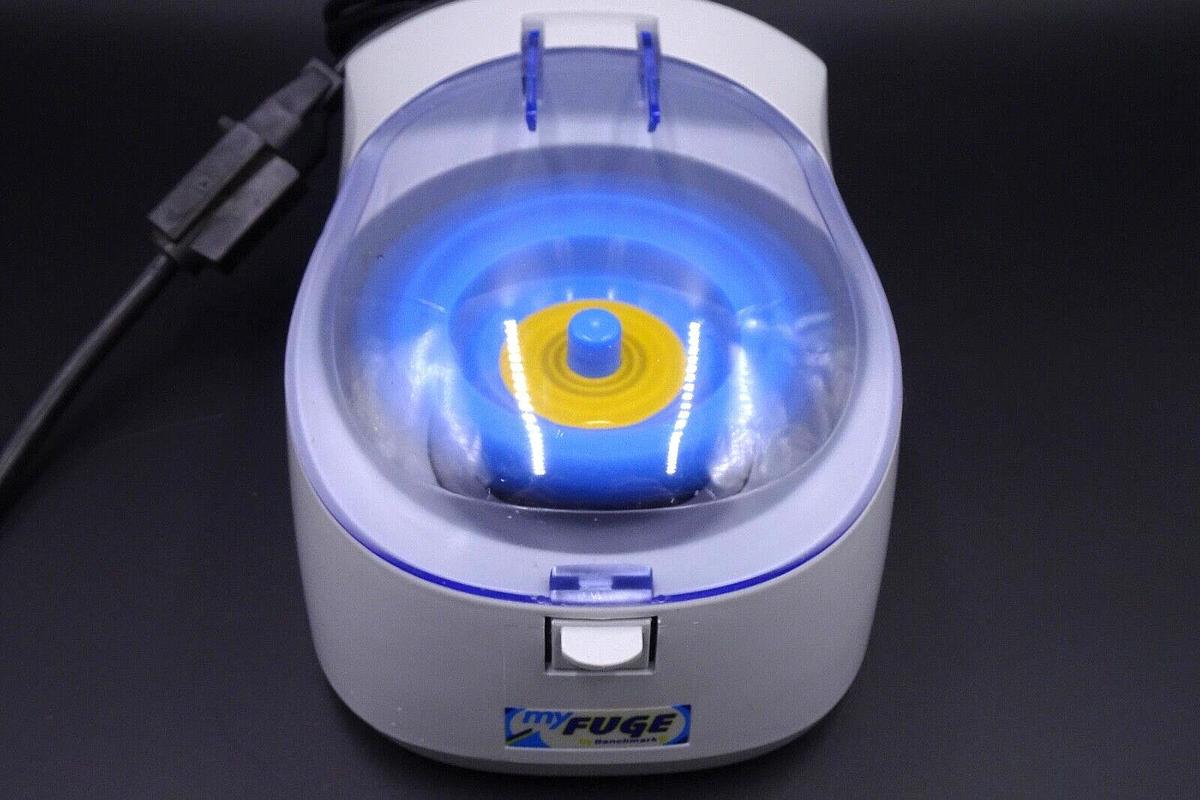 Used Benchmark Scientific MyFuge Mini Centrifuge C1012 202007170433 – Tested