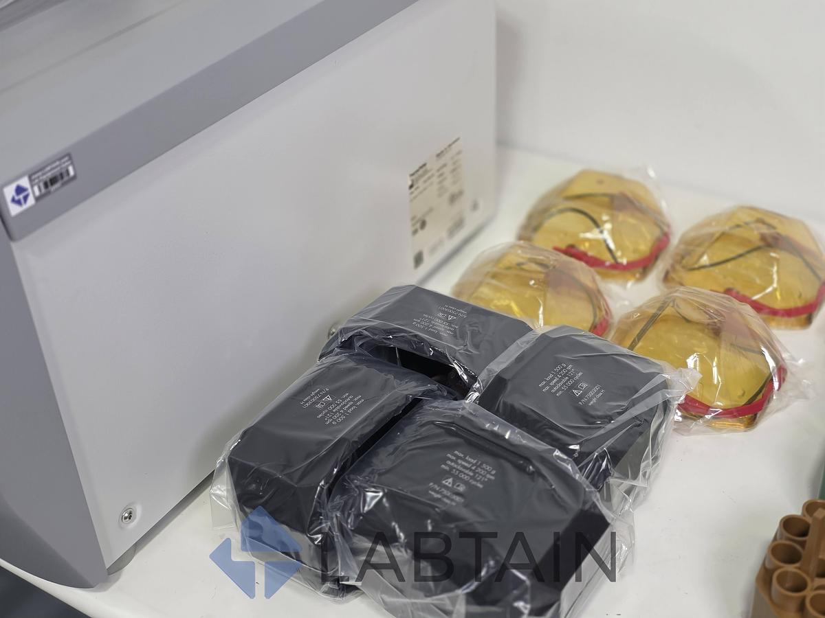 Used Thermo Multifuge X4 Pro-MD Centrifuge TX-1000 Rotor 4x1000mL 120V 2019 Used