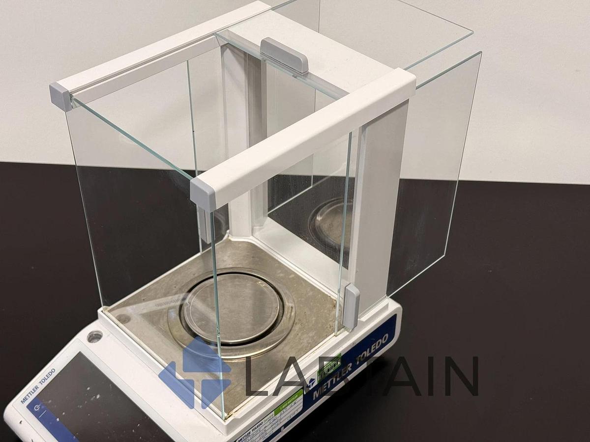 Used Mettler Toledo Analytical Balance MS304TS/00