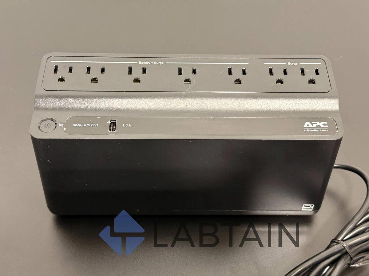 Used APS Back-UPS 600VA Battery Backup and Surge Protector with USB Charging Port