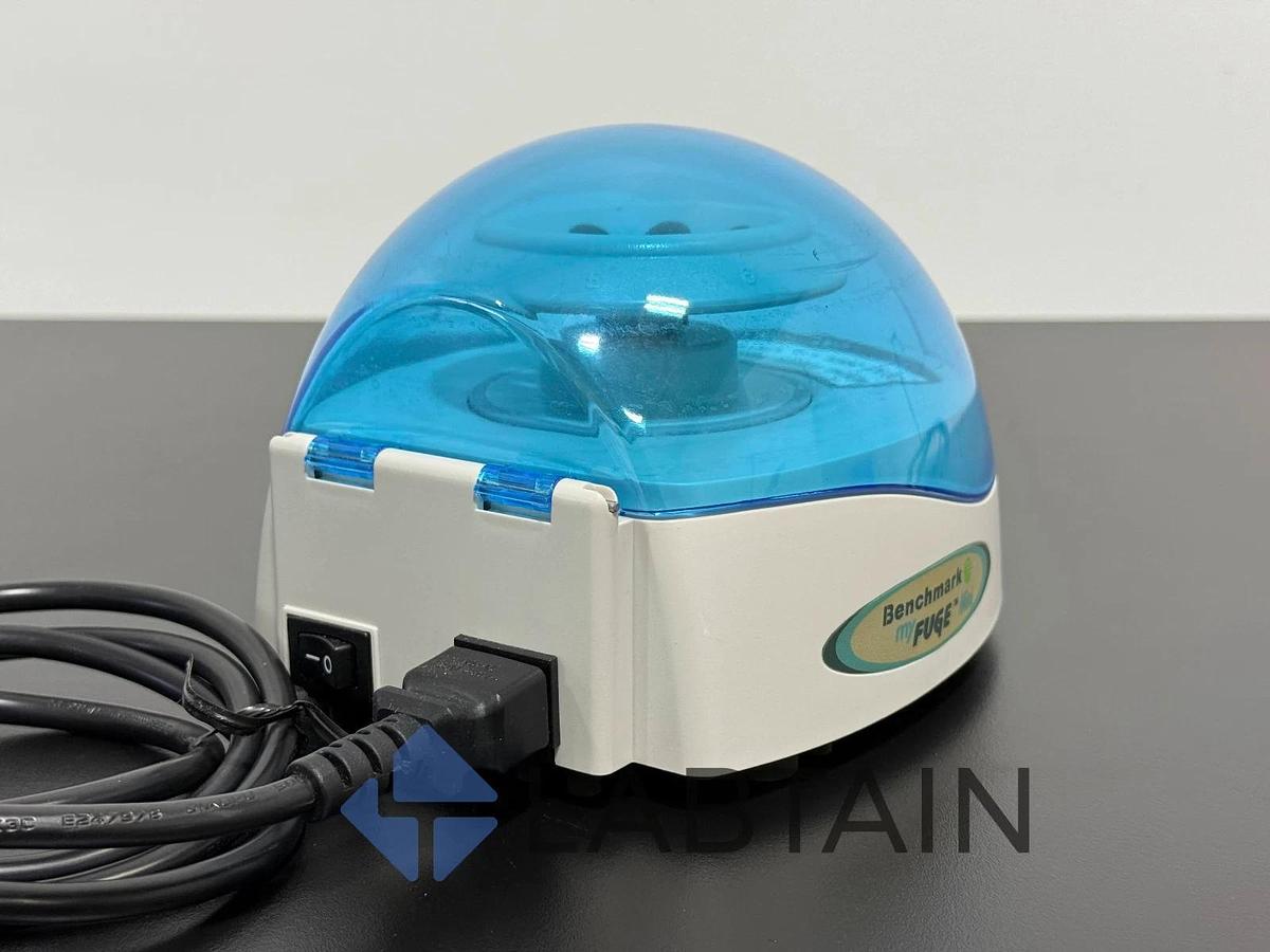Used Benchmark C1008-B MyFuge Mini Centrifuge Blue MiniFuge-17904 – Tested