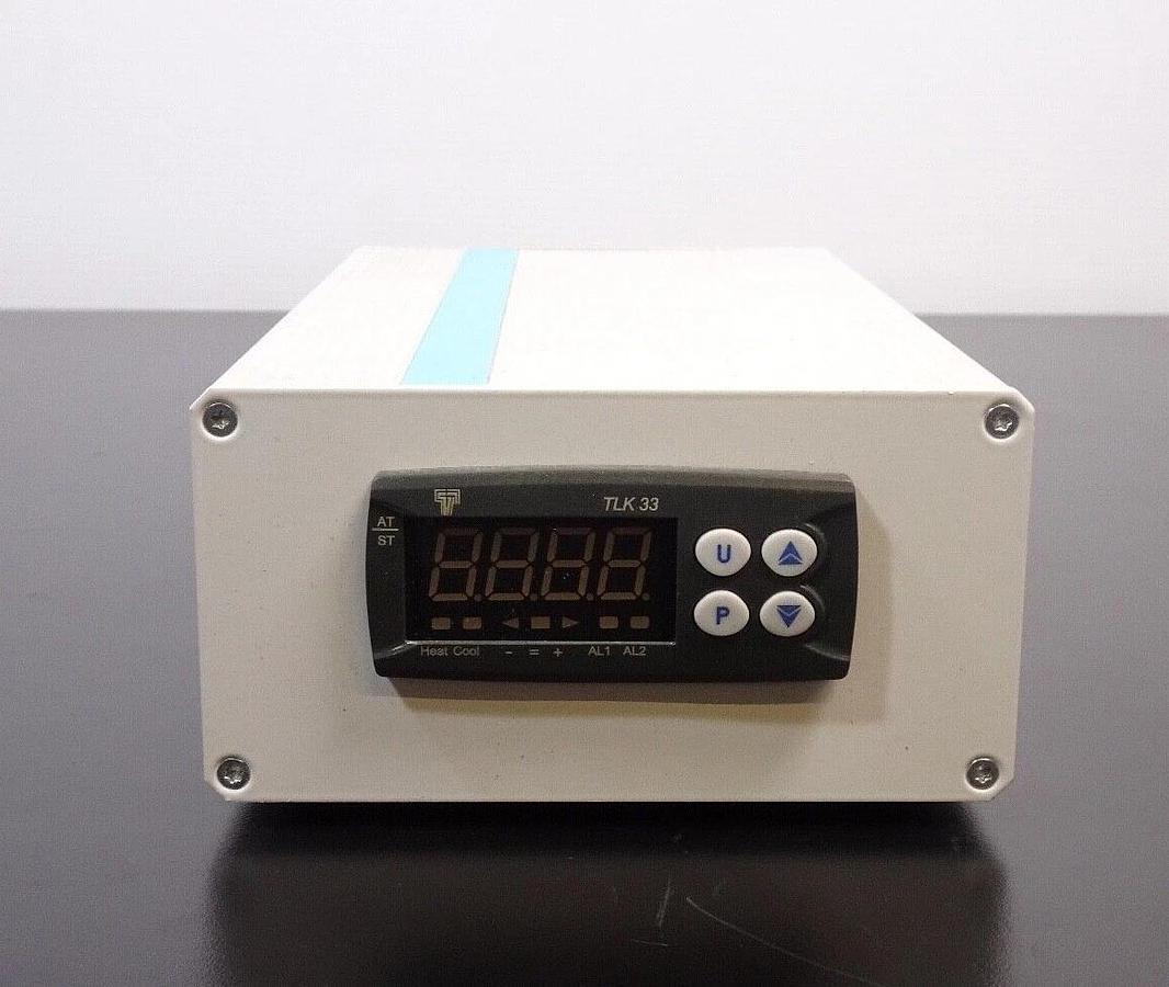 Used CTC Analytics MN 03-00 PAL MicroCal / Peltier Thermostat Power Supply