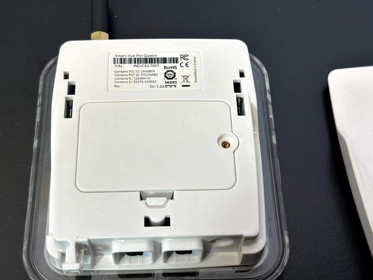 Used Thermo Scientific SmartVue Pro Quatro 915 MHz | IND.CX2.T001 w/ Pressure Sensor