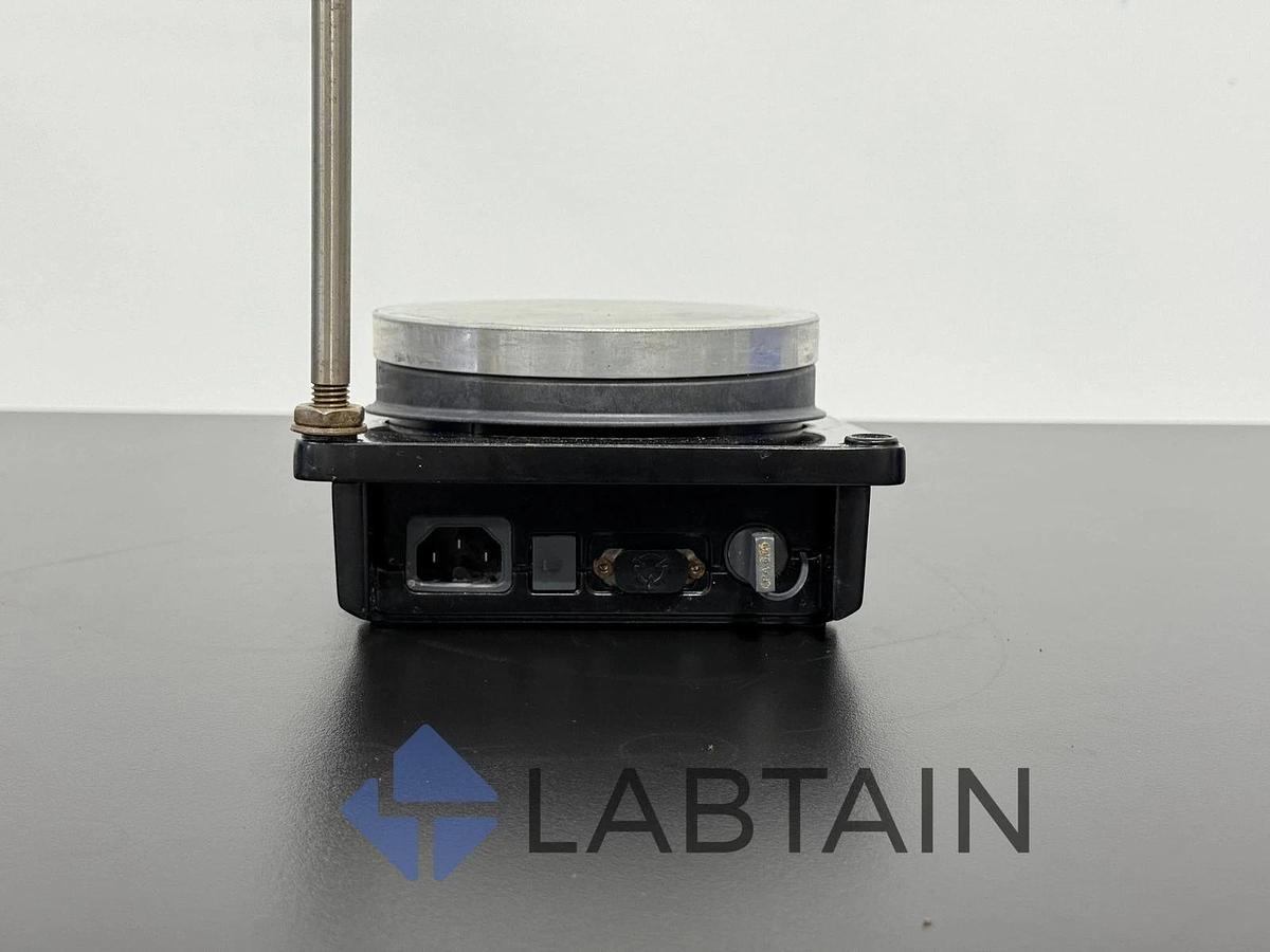 Used IKA PLATE S001 Digital Heating Magnetic Stirrer | 03.618397