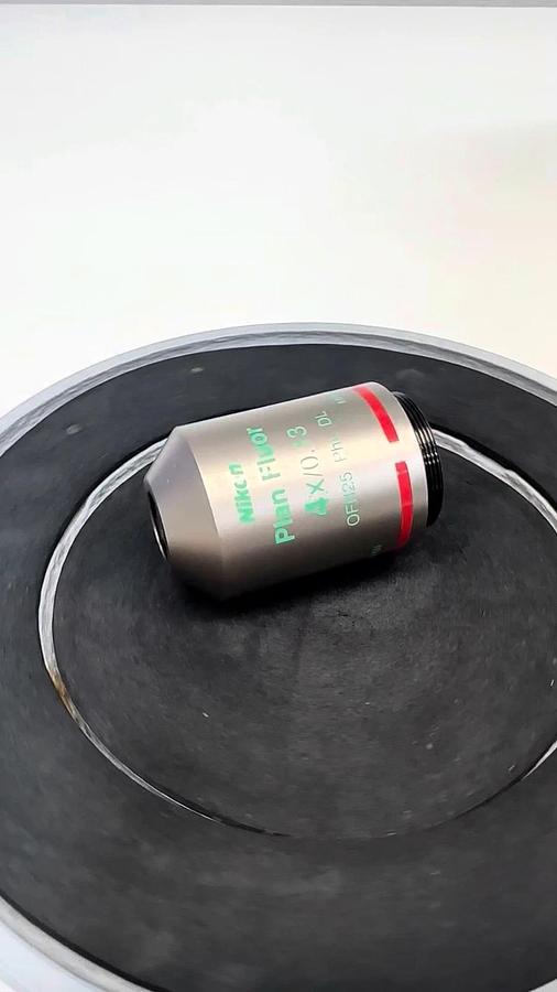 Used Nikon Plan Fluor 4x/0.13 Infinity Objective Lens WD 16.5 - Fluorescence