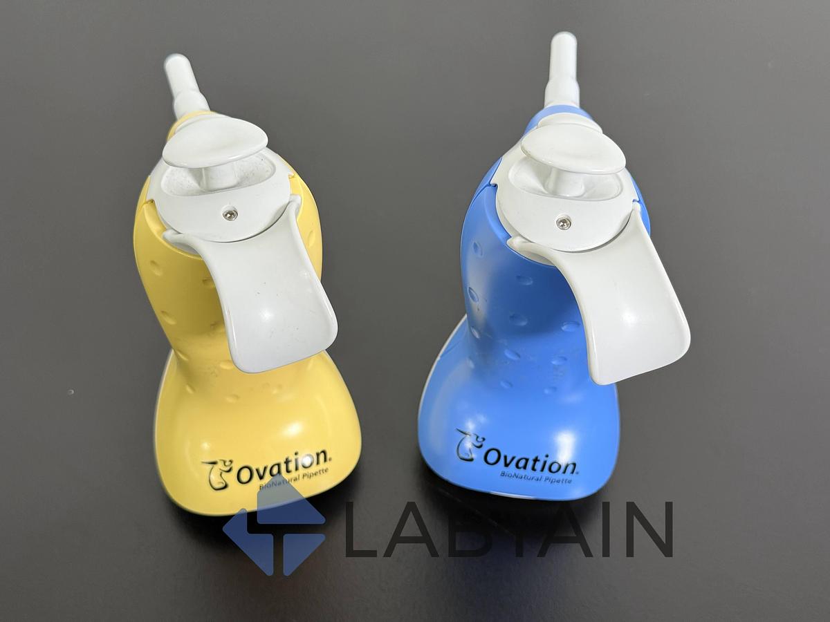 Used VistaLab Ovation BioNatural Pipette Set – 0.5–20 µL & 5–250 µL – Ergonomic Manual Pipettes – Used