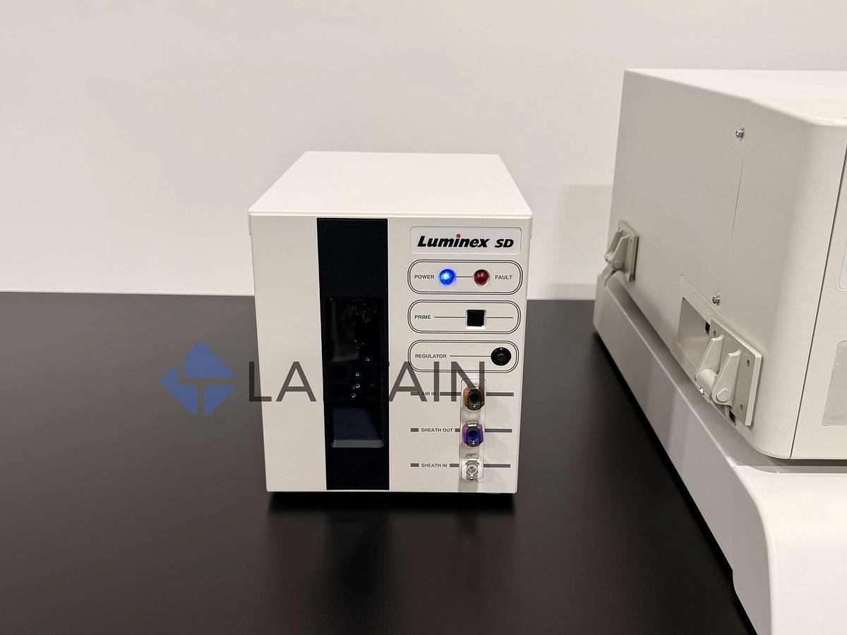Used Luminex 200 Cytometer – With Luminex SD Reader & Luminex XYP Sample Handling System
