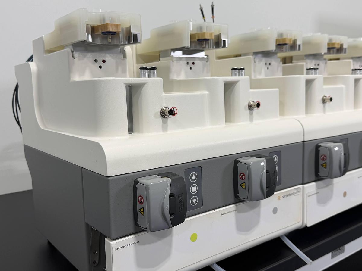 Used Sartorius ambr 250 Modular 8-Way Bioreactor System For Parts/Repair No Software