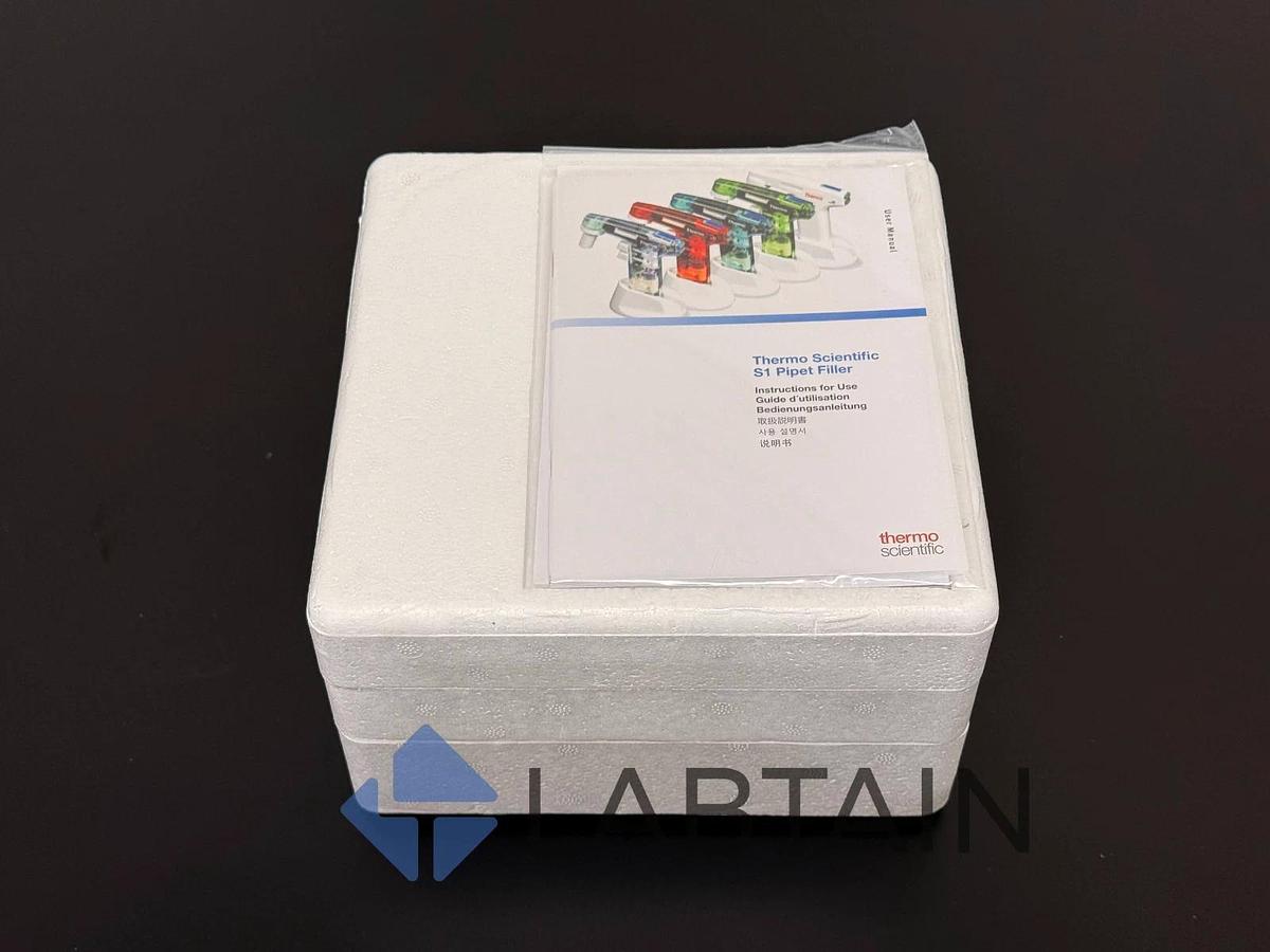 Thermo Scientific S1 Pipet Filler, Pipette Controller, White TS 9501