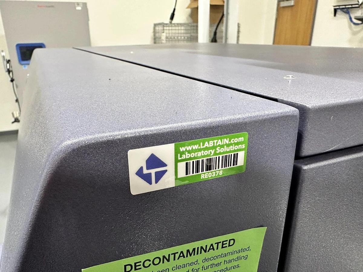 Used BD FACSCanto II Flow Cytometer System – With Fluidics Cart and BD HTS – Used