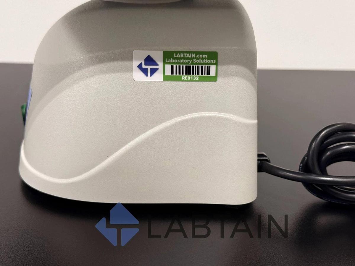 Used TP B3D2300 / Benchmark BenchRocker 3D Nutating Shaker – Variable Speed & Tilt – 12″×12″ Platform