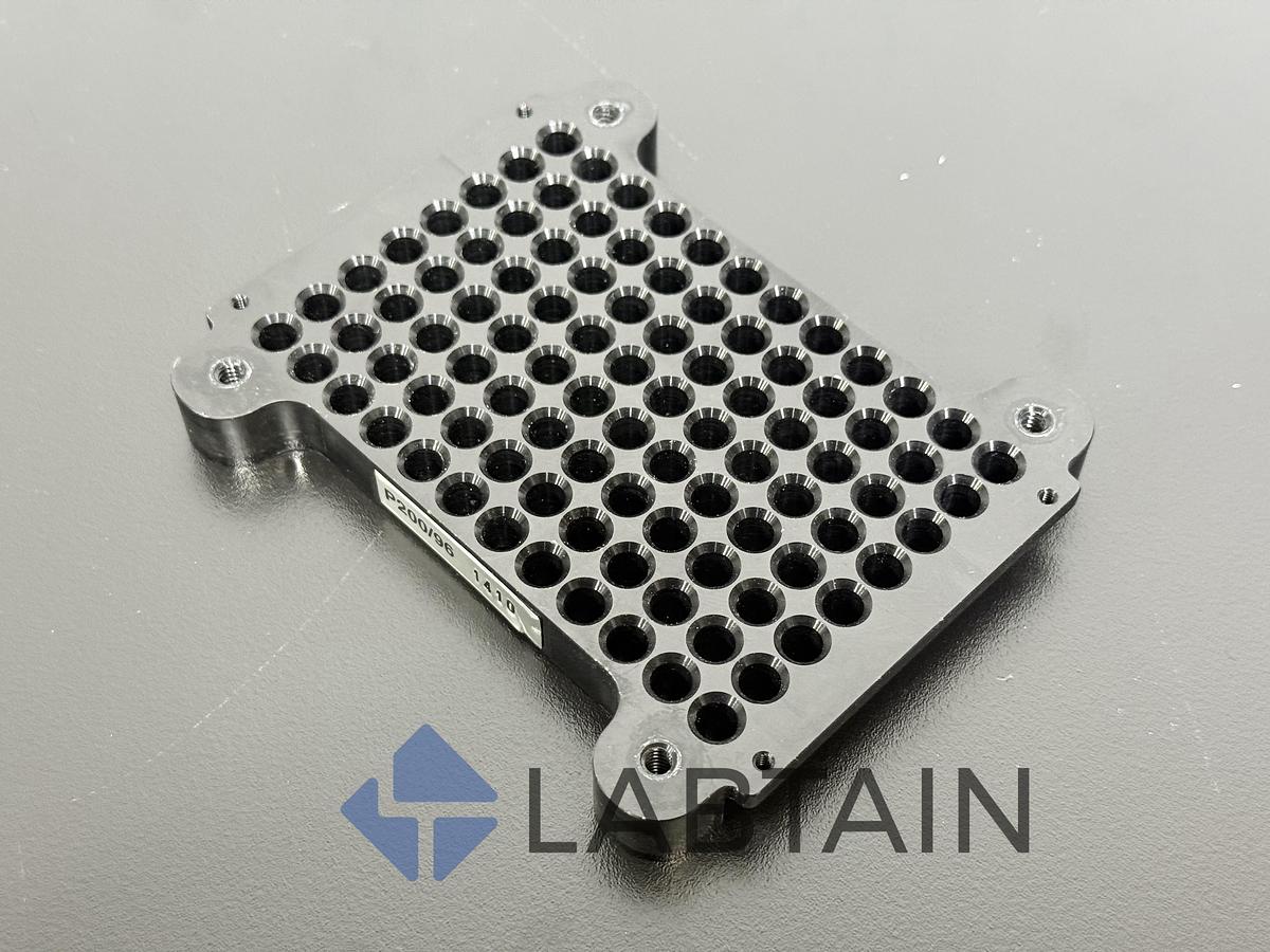 Used 96-well plate adapter | P200/96 1410