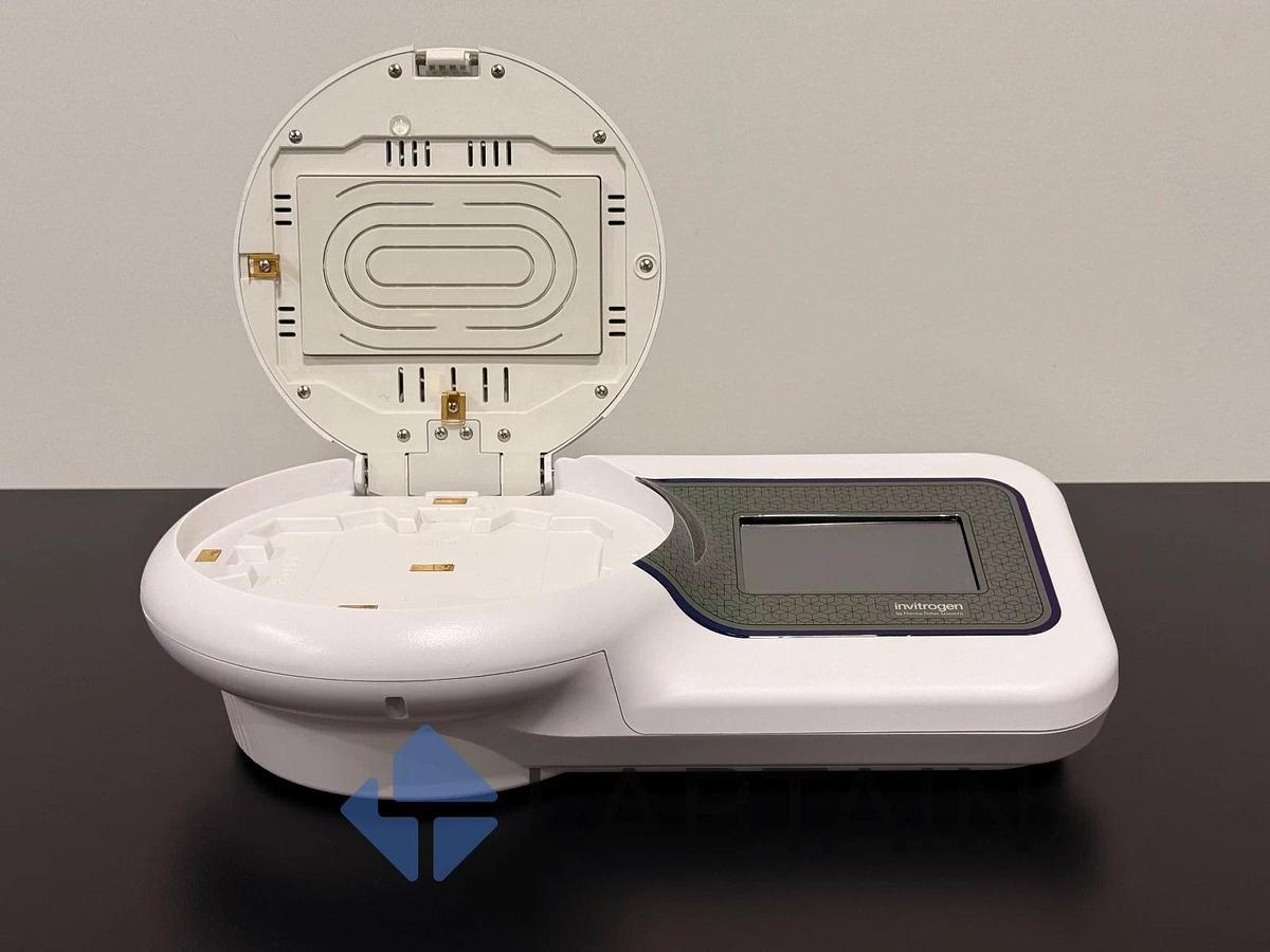 Used Thermo Scientific / Invitrogen™ iBlot™ 2 Gel Transfer Device