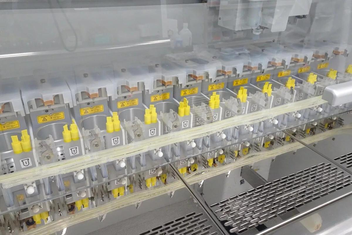 Used Sartorius Stedim Biotech AMBR 250 – 12-Way Bioreactor System – w/ Software – Tested