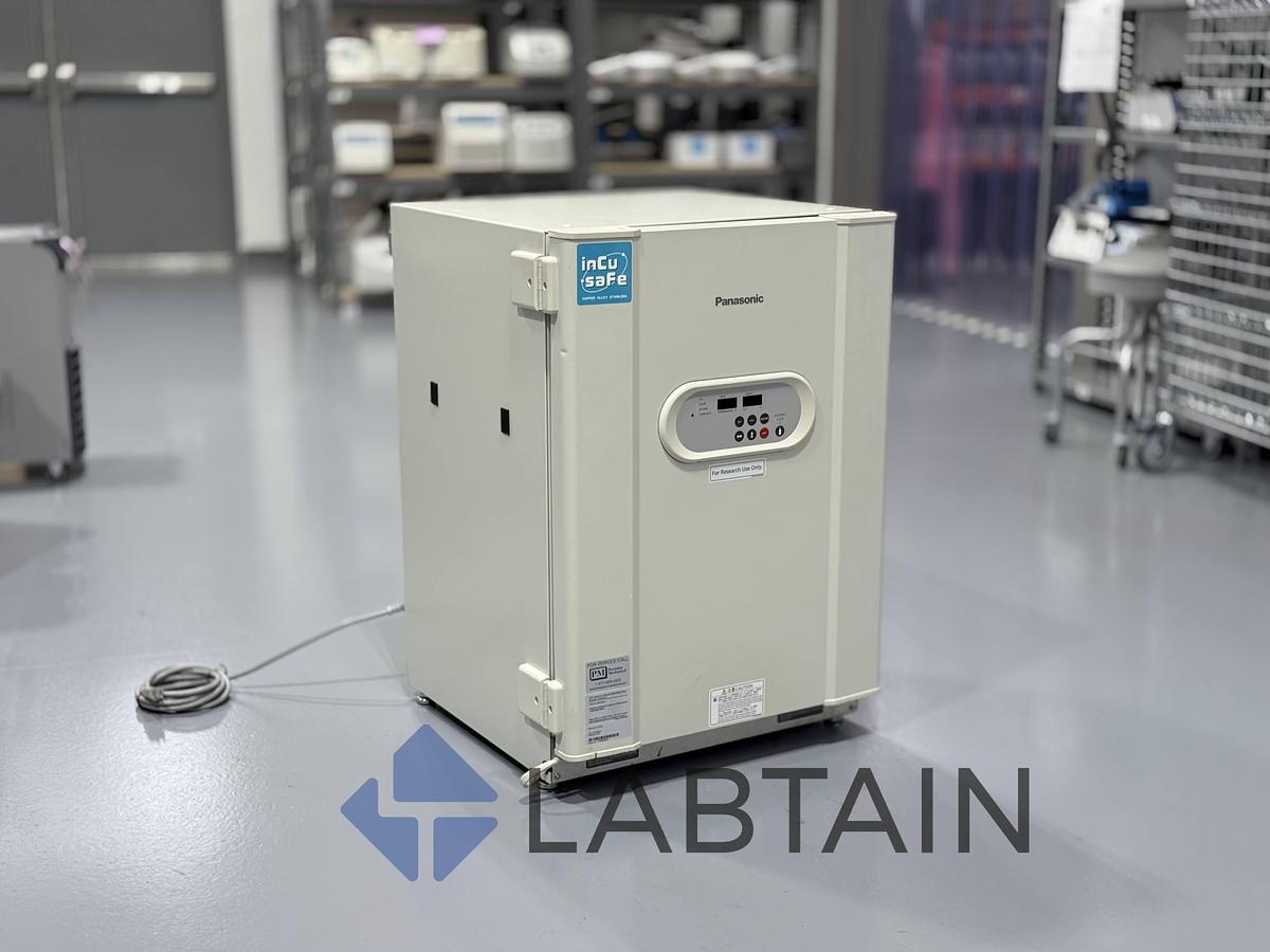 Used Panasonic KM-CC17T0 CO₂ Incubator – S/N 13080023 – Tested