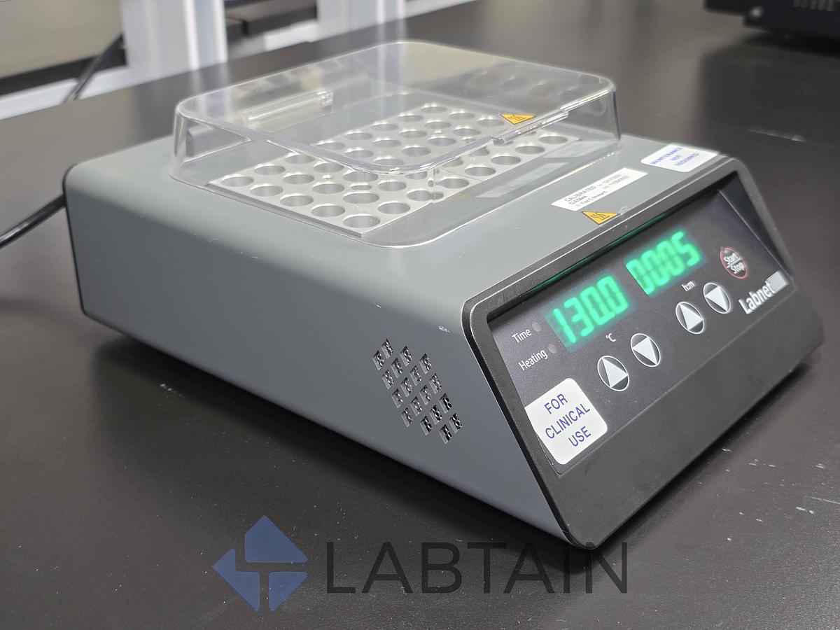 Used Labnet D1302 Dual Block Digital Dry Bath Incubator 115V Perfect Condition