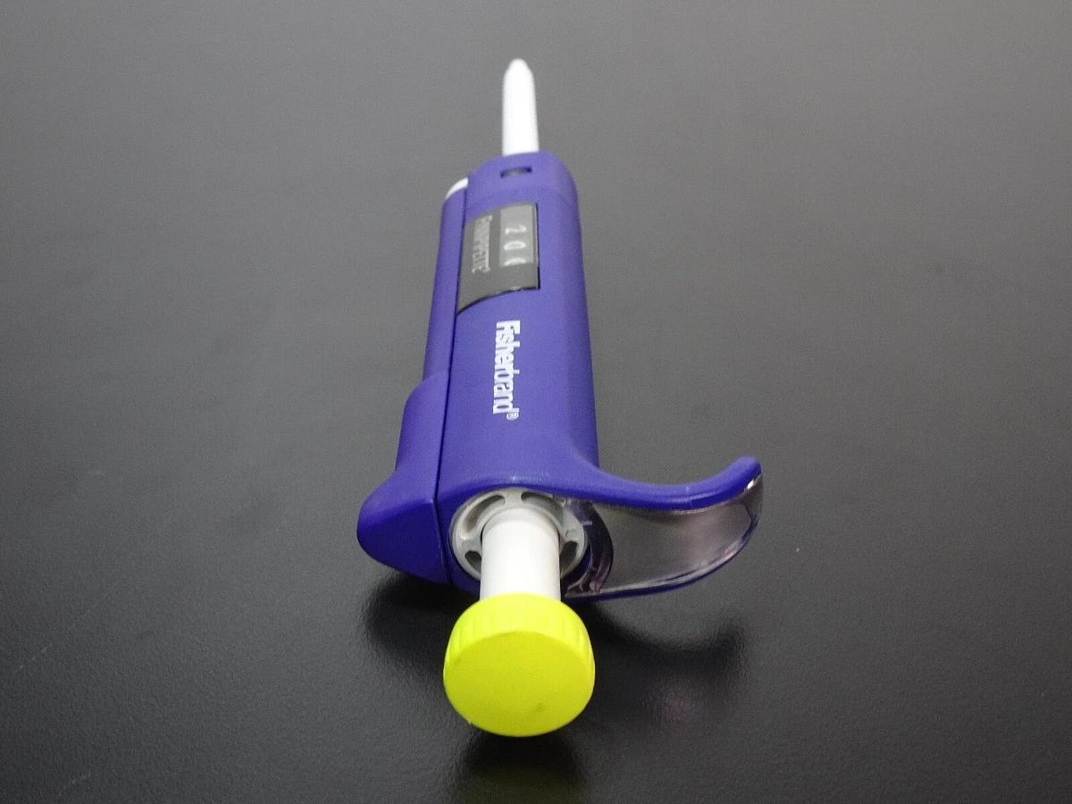 Used Fisherbrand Finnpiptte II Variable Pipette | 20-200uL