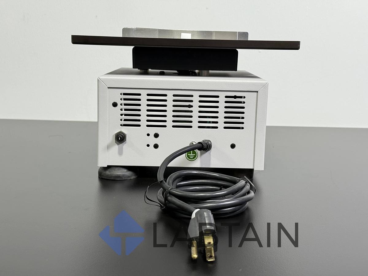 Used Barnstead International 4625 Titer Shaker – Microplate Shaker – Variable Speed – Used