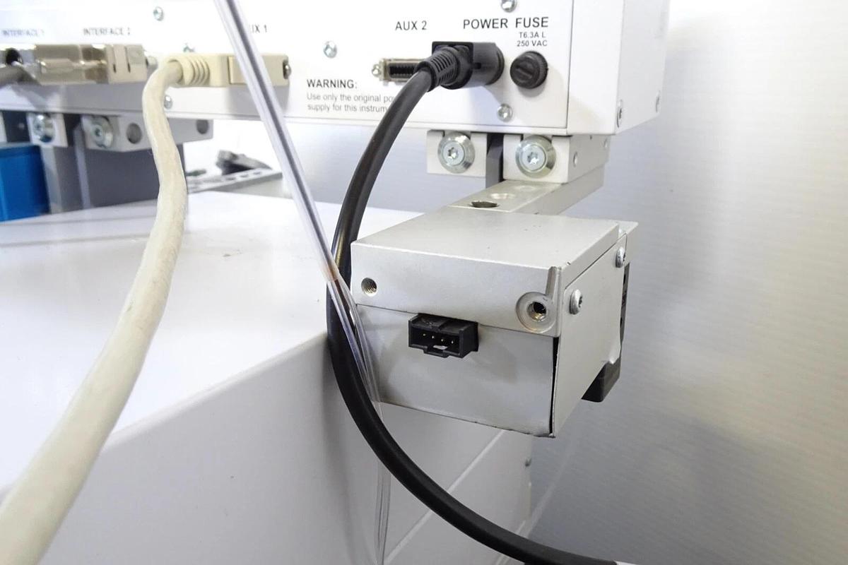 Used AB Sciex / Eksigent ekspert MicroLC 200 – w/ PAL Autosampler – S/N 13-01-19-222